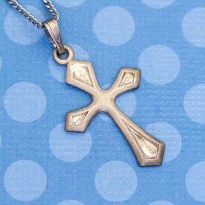 18 inch, Vintage Arrowhead Tip Cross Pendant Sterling Silver Necklace - M31